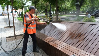 Более 3760 дворовых участков вычищено от мусора в рамках акции "Алматы Жазы"