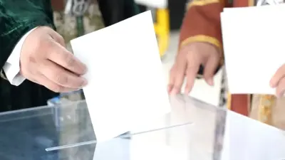 Қызылорда облысында азаматтар қазақтың үш ханының бейнесінде дауыс берді