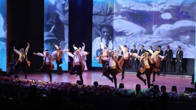 Шымкенте празднуют День Республики