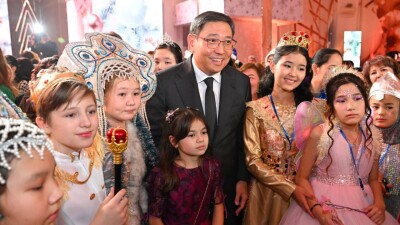 Президентская новогодняя ёлка состоялась в Алматы