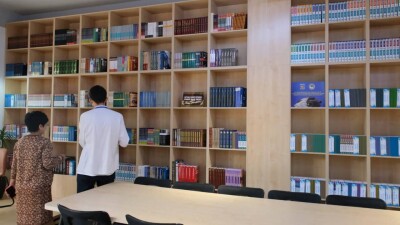 Алматинцы бесплатно учат иностранные языки в библиотеках мегаполиса