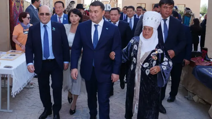 В Туркестане открылся центр ремесленников тюркских стран и прошёл международный фестиваль народных промыслов