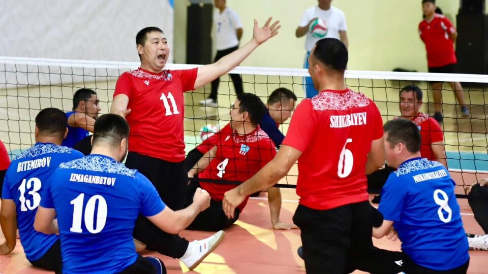 В Жанаозене прошёл республиканский чемпионат по параволейболу