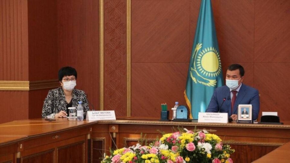 Внедрить общественный рейтинг школ и колледжей поручил аким Карагандинской области