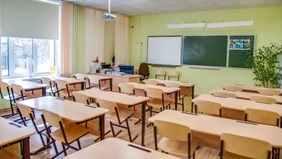 Что делают для ликвидации трёхсменки в Акмолинской области