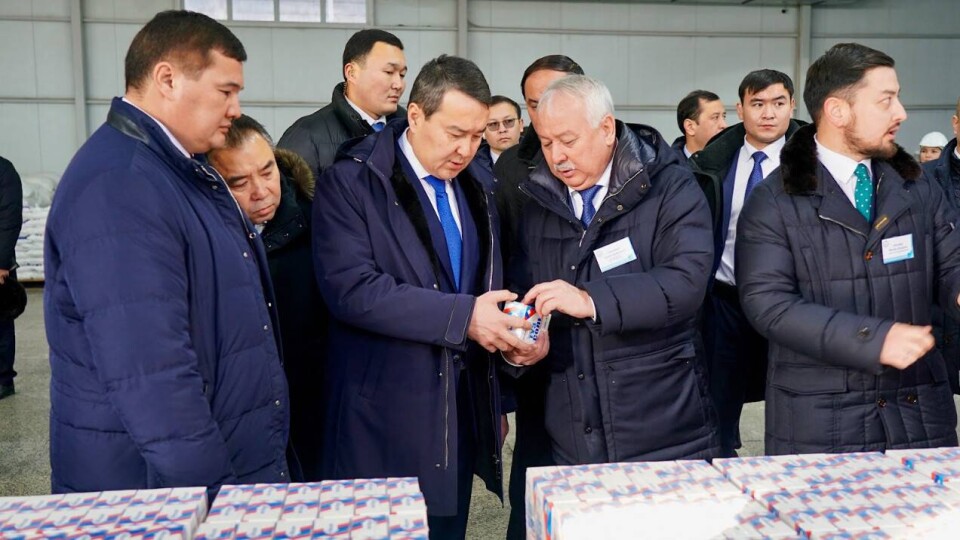 Премьер-министр РК Алихан Смаилов встретился с аграриями Кызылординской области