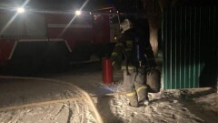 Пять газовых баллонов вынесли спасатели из пожара в сельском кафе в ЗКО