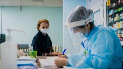 В столичном ТРЦ "Хан Шатыр" открыли пункт вакцинации от Covid-19