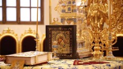 В Казани освятили написанную для Казахстана икону