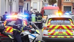 Один погиб, пятеро ранены: во Франции мужчина напал с ножом на демонстрантов