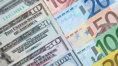 Сколько стоят доллар, евро и рубль в обменниках Казахстана 30 августа