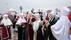 5000 человек в национальной одежде: новый мировой рекорд установили в Мангистау