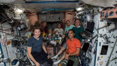 Новый год в космосе встретило рекордное количество землян