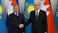 Президент Казахстана и премьер-министр Камбоджи провели переговоры в формате тет-а-тет