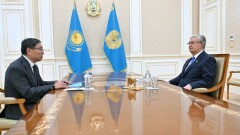 Президент принял акима Алматы Ерболата Доcаева