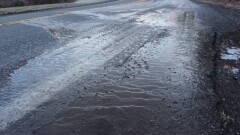 В Рудном из-за аварии затопило дороги