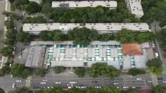 Незаконно построенный рынок снесли в Алматы