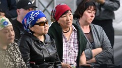 "Запчастей нет, все машины сломаны". Что рассказали президенту родственники погибших в пожаре в Абайской области