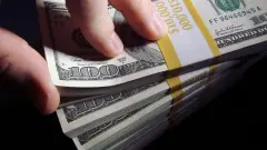 Сколько стоят доллар, евро и рубль в обменниках Казахстана 12 июля