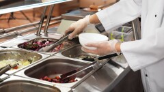 Отравление школьников в Мангистауской области: число пострадавших приблизилось к 300, двое в реанимации