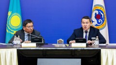 Зарплаты, износ сетей и сейсмическая безопасность: о чём говорил Смаилов на совещании по развитию Алматы