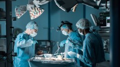 В США снова успешно пересадили человеку сердце свиньи