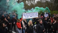 Более 30 человек задержали в Лондоне за участие в протестах против ограничений из-за Covid-19