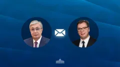 Токаев поздравил президента Сербии с Днём государcтвенности