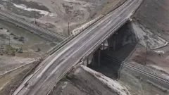 В Атырау демонтируют аварийный мост на трассе