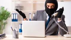 Иностранец создал в Туркестанской области ОПГ, которая выманила у потерпевших 25 млн тенге