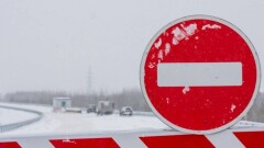 Три участка трасс закрыли в ВКО из-за метели и угрозы схода лавин