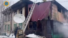 В Щучинске два человека погибли во время пожара в жилом доме