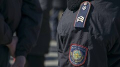 В Шымкенте полицейского задержали по подозрению в получении взятки
