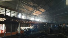 В Алматы горел торговый центр "Аксай"