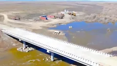 Спустя два года восстановили разрушенный паводком мост в Абайской области