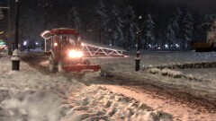 В Алматы в новогоднюю ночь выпало около 20 сантиметров снега