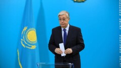 Токаев: Служить честно народу и строго соблюдать Конституцию – других принципов у меня нет