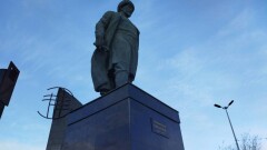В Актау восстановили постамент памятника за 65 миллионов