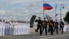 В Санкт-Петербурге проходит главный военно-морской парад в честь Дня ВМФ России