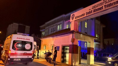 В Турции полицейский расстрелял коллег в участке, двое погибли