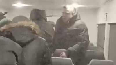 13 человек вызволили ночью спасатели МЧС из снежных заносов