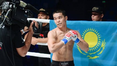 Где смотреть прямой эфир боя казахстанца Асу Алмабаева в UFC