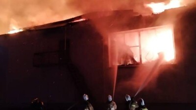 В Павлодарской области во время пожара в сельском Доме культуры обрушилась сцена