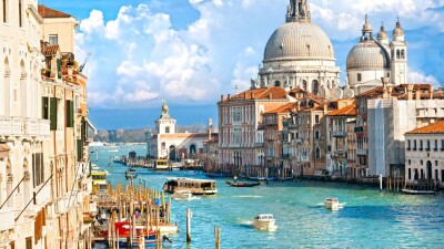 Куда не рекомендуют ехать туристам в 2024 году