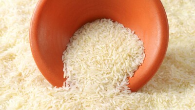 Рис, орехи, картофель, саженцы: какие товары из других стран Казахстан развернул на границе
