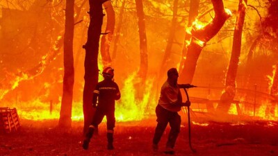 В Греции регистрируют до 70 лесных пожаров в день