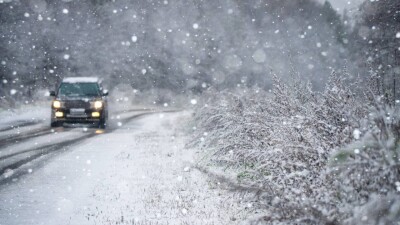 Девять участков автодорог закрыты в Казахстане
