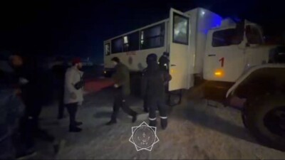 52 иностранца эвакуировали спасатели на трассе Самара – Шымкент