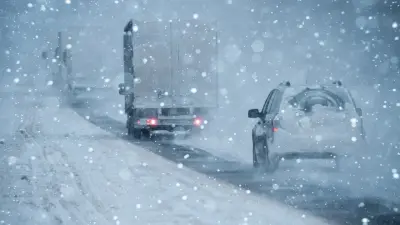 Ещё два участка трасс закрыли в Казахстане из-за непогоды