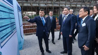 LRT и газовая станция "Туран": Олжас Бектенов проверил реализацию инфраструктурных проектов в Астане